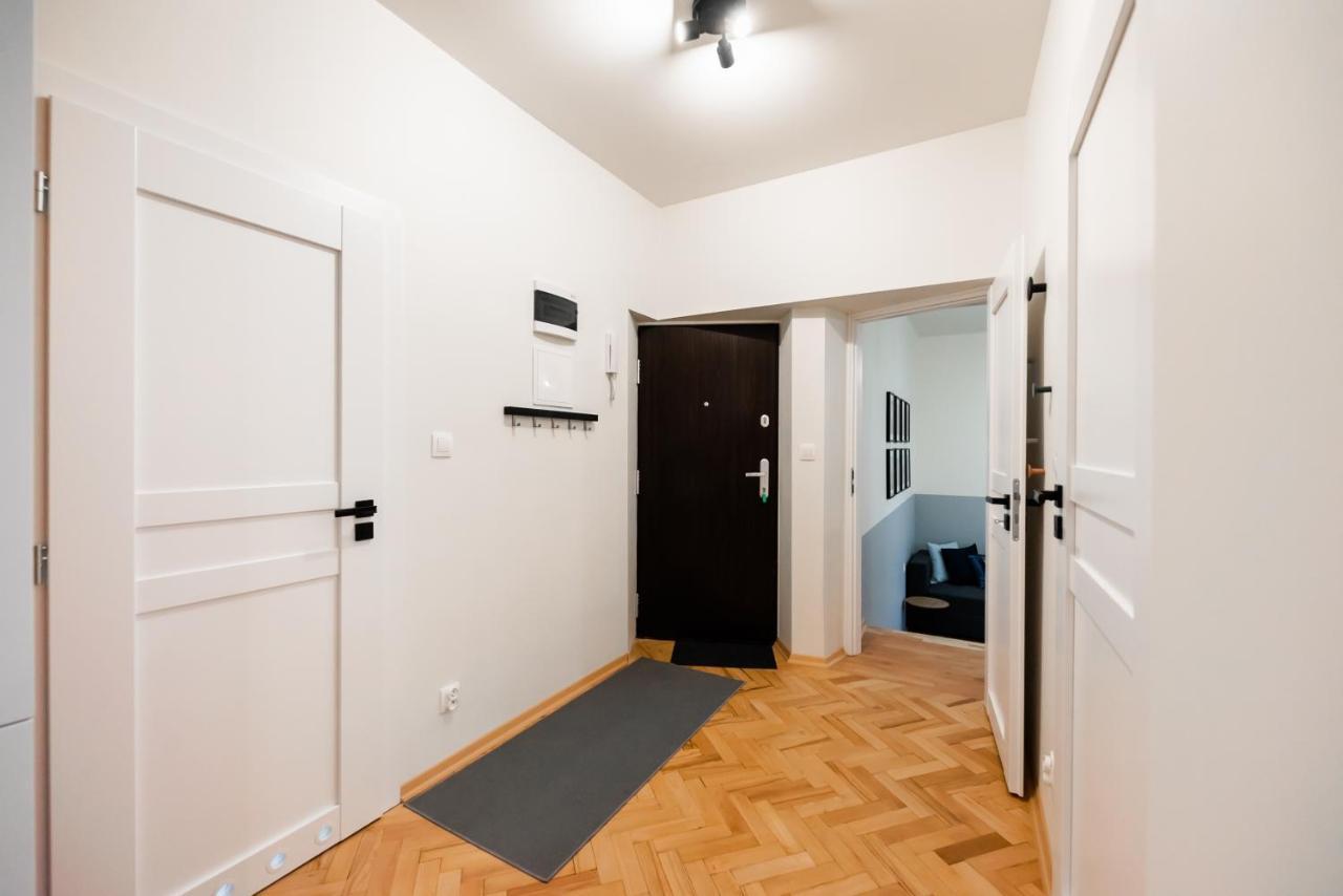 Old Town Eclectic Apartment For 6 People Warsaw Exterior photo